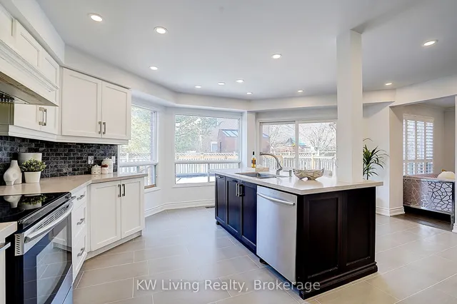 Additional image 17 of 4 Oak Knolls Cres