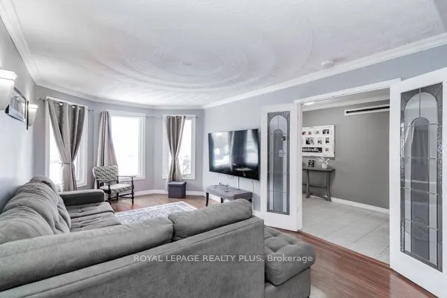 Additional image 6 of 31 Serafino Crt