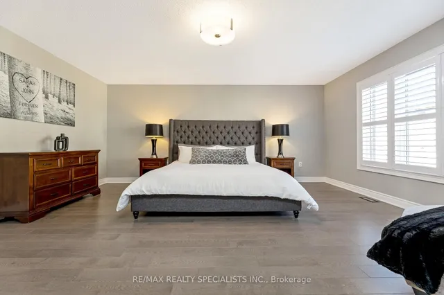 Additional image 20 of 882 Magnolia Terr