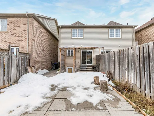 Additional image 41 of 73 Zia Dodda Cres