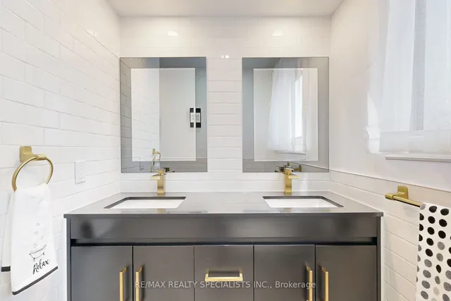 Additional image 33 of 40 Blueridge Sq