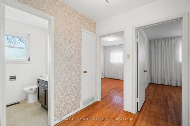 Additional image 27 of 8 Keane Ave