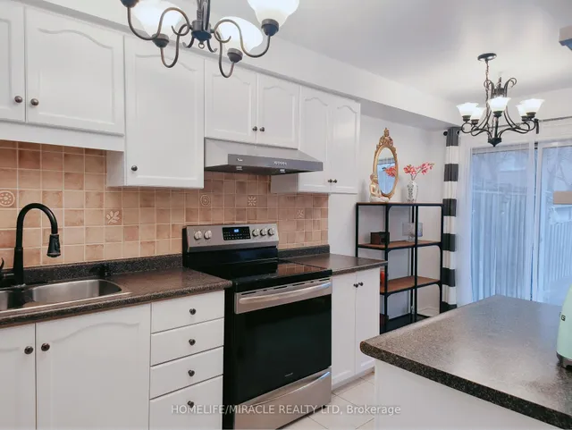 Additional image 11 of 11 Twin Pines Cres