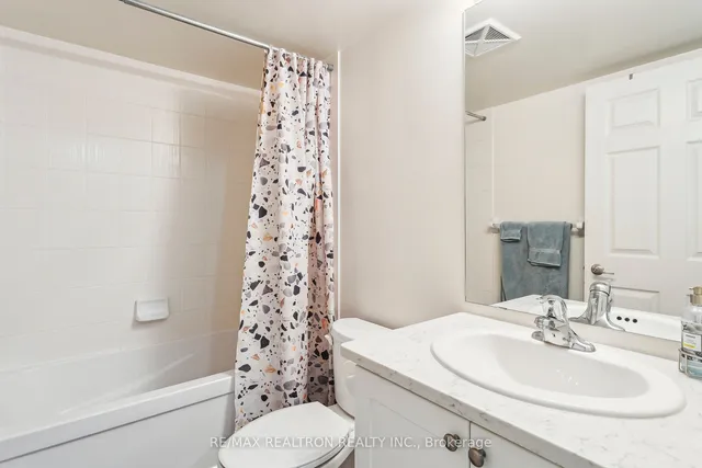 Additional image 26 of 19 Grand Trunk Cres Unit 1215