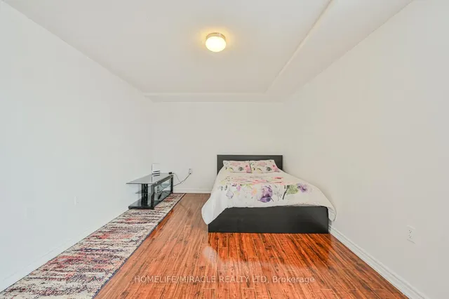 Additional image 21 of 18 Knightsbridge Rd Unit 2311