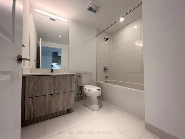 Additional image 6 of 395 Bloor St Unit 3609