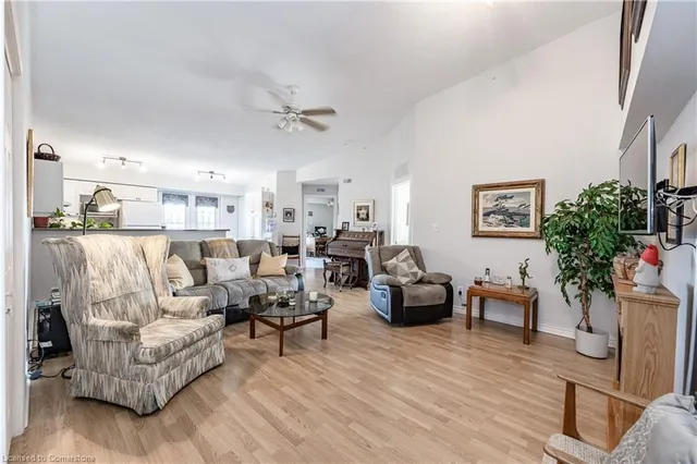 Additional image 5 of 1421 Walkers Line Unit 410