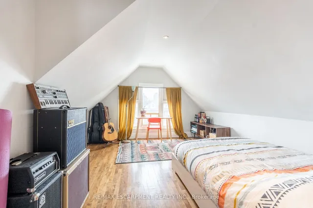 Additional image 19 of 71 Clyde St