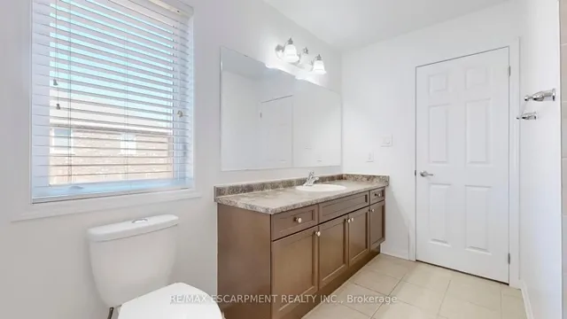 Additional image 20 of 37 Arkwright Dr