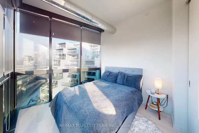 Additional image 16 of 21 Lawren Harris Sq Unit 909