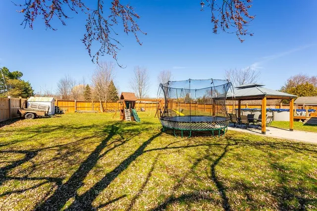 Additional image 28 of 61 Northcliffe Ave