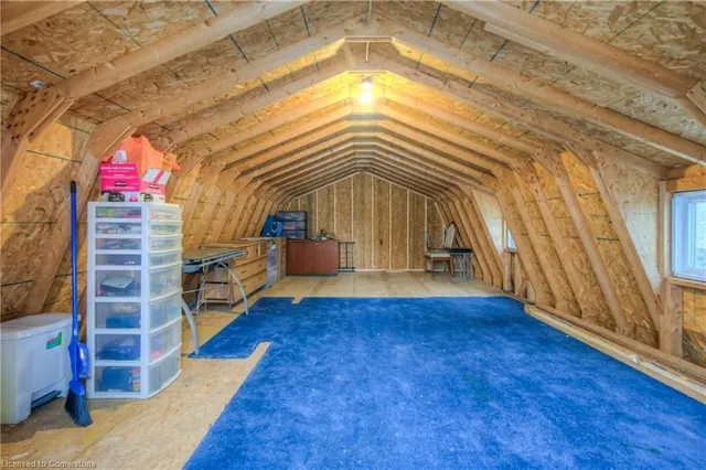 Additional image 43 of 55 Wellington St