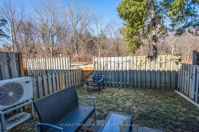 Additional image 5 of 634 Strasburg Rd Unit 32