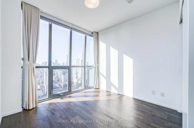 Additional image 25 of 101 Charles St Unit 3701