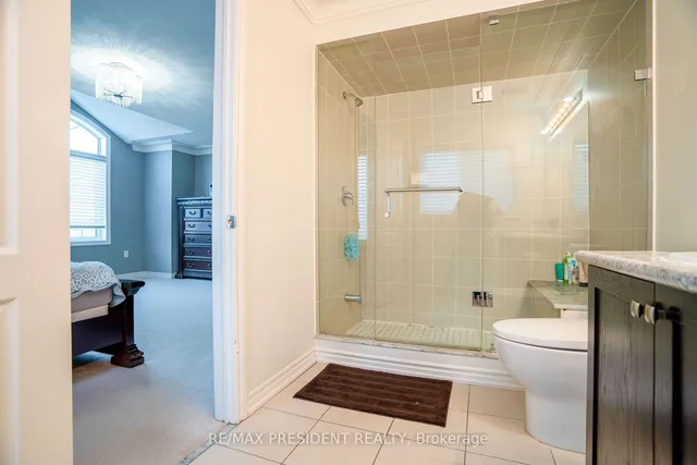 Additional image 28 of 35 Yately St