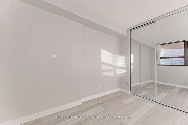 Additional image 18 of 120 Saint Patrick St Unit 1008