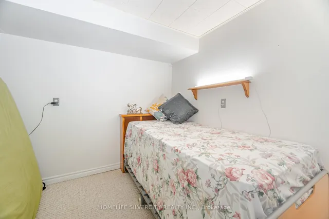 Additional image 44 of 80 Royal Palm Dr