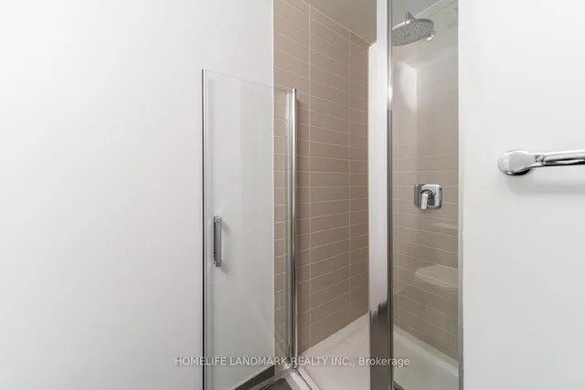 Additional image 9 of 3100 Keele St Unit 632