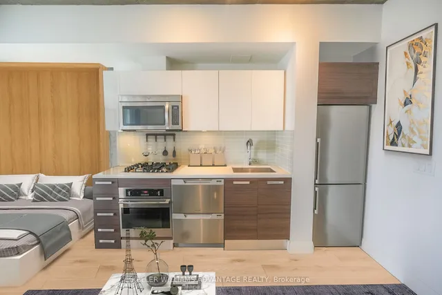 Additional image 4 of 224 King St Unit 1806