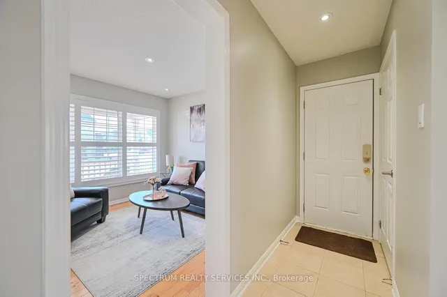 Additional image 6 of 901 Farmstead Dr