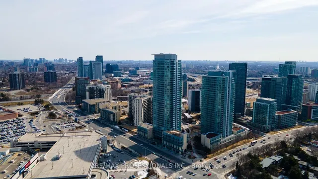 Additional image 38 of 70 Forest Manor Rd Unit 1806