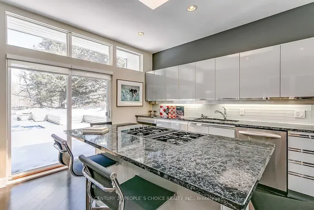 Additional image 8 of 258 Boland Cres