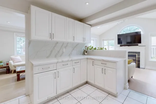 Additional image 17 of 44 Ribbon Dr