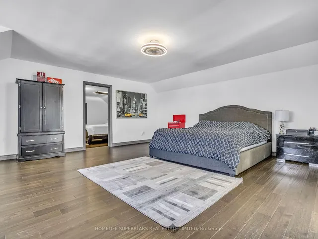 Additional image 28 of 14 Bowman Ave