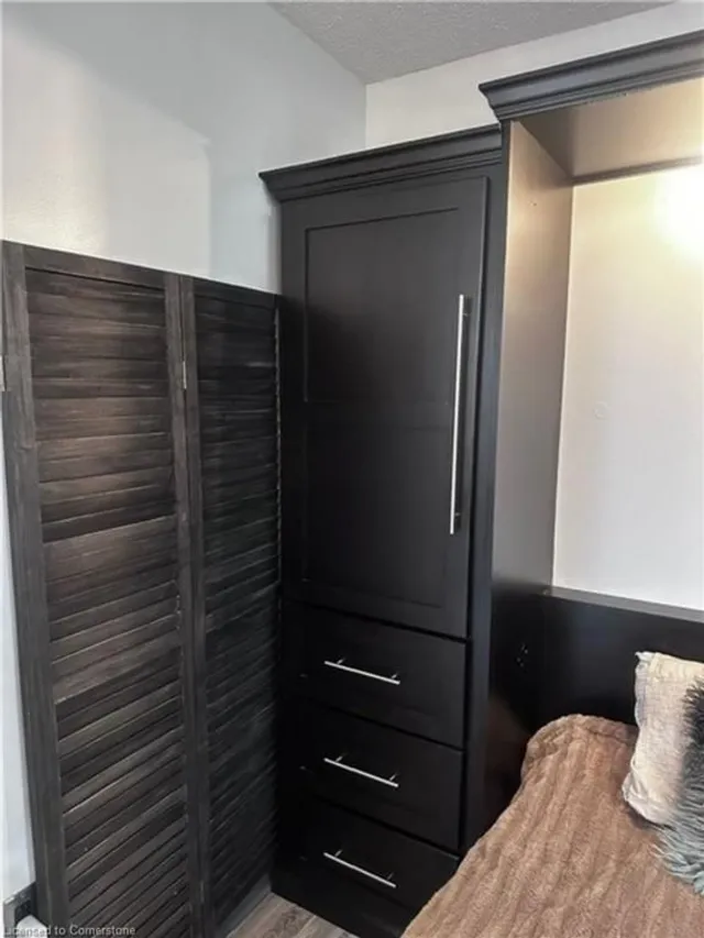 Additional image 10 of 10 Ellen St Unit 103