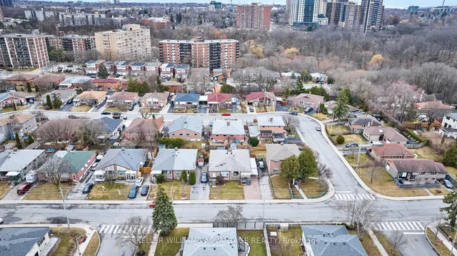 Additional image 41 of 9 Chapman Ave