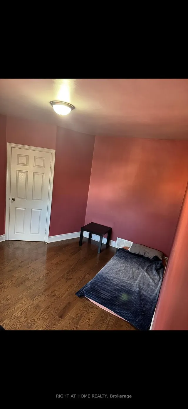 Additional image 19 of 8 Culnan Ave