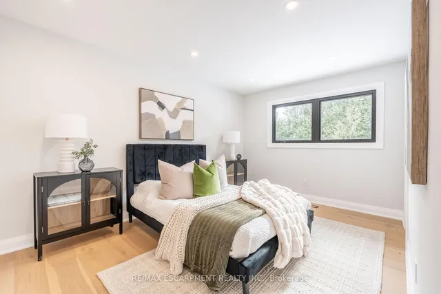 Additional image 22 of 11 James St