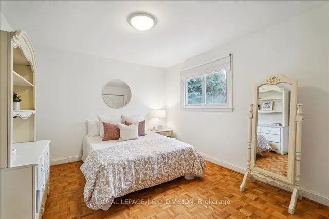 Additional image 13 of 244 Burbank Dr