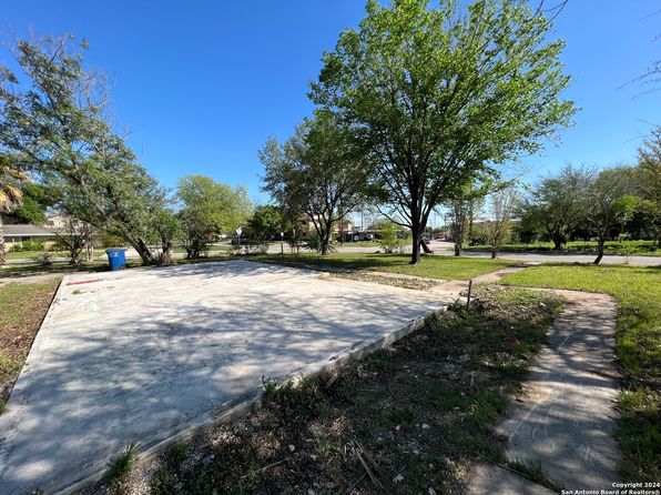 Primary image of 335 bryn mawr LOT 32, San Antonio, TX 78209