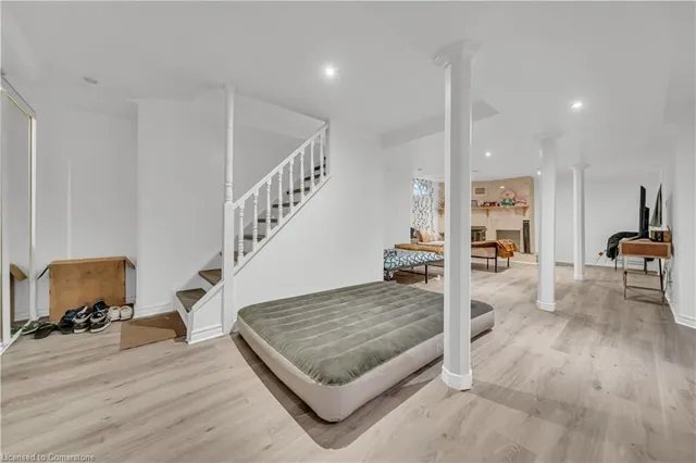 Additional image 33 of 156 Fanshawe Dr