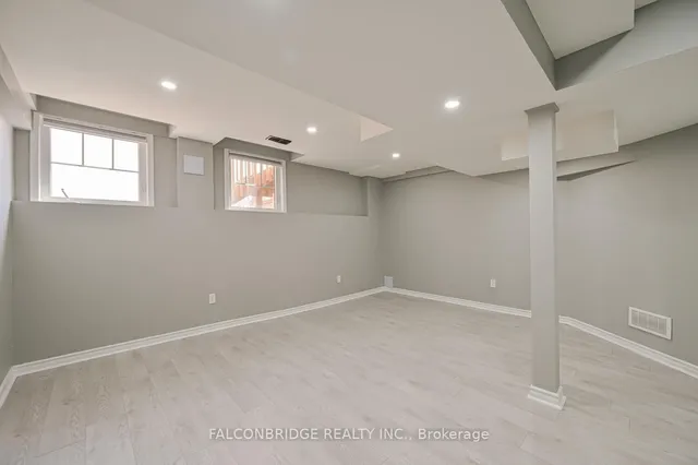 Additional image 42 of 28 Davenfield Circ