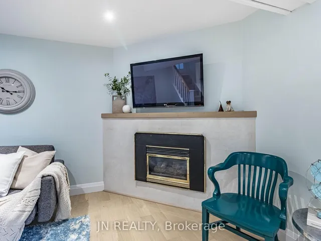 Additional image 23 of 27 Finchley Cres