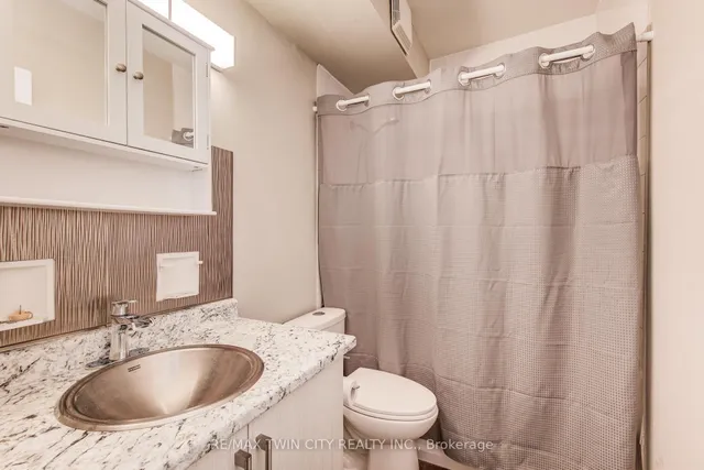 Additional image 25 of 283 Fairway Rd Unit 202