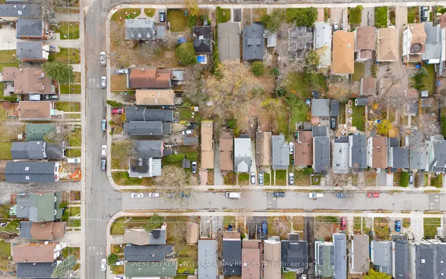 Additional image 42 of 35 Cambrai Ave