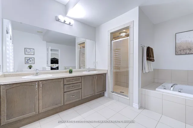 Additional image 19 of 27 Monkton Circ