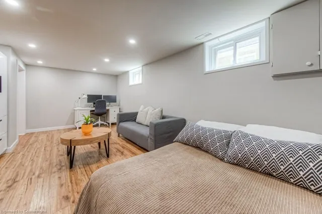 Additional image 34 of 6 Shirley St