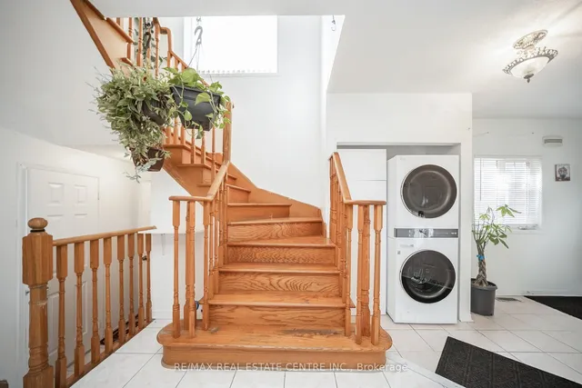 Additional image 18 of 19 Blue Lake Ave