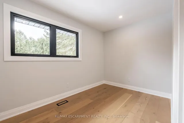 Additional image 28 of 11 James St