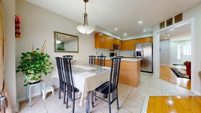 Additional image 10 of 167 Toba Cres