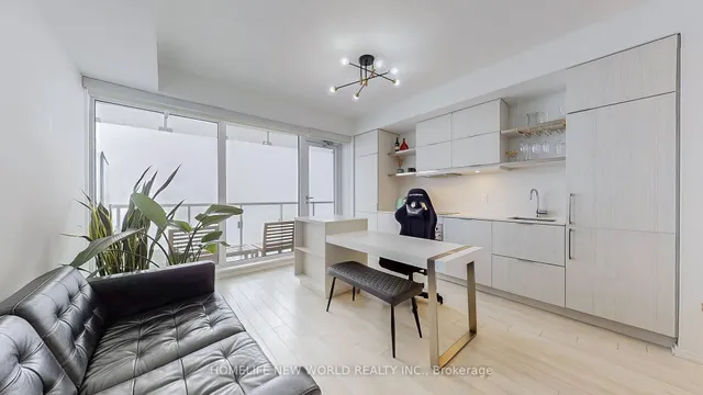 Additional image 2 of 197 Yonge St Unit 5803