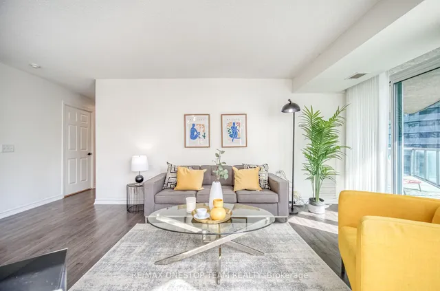 Additional image 9 of 30 Grand Trunk Cres Unit 1211