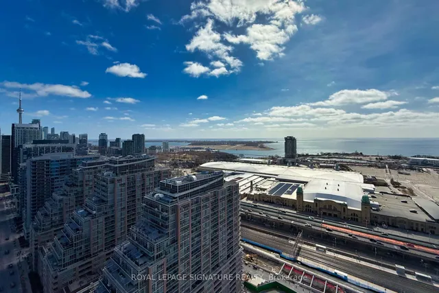 Additional image 24 of 135 East Liberty St Unit PH9