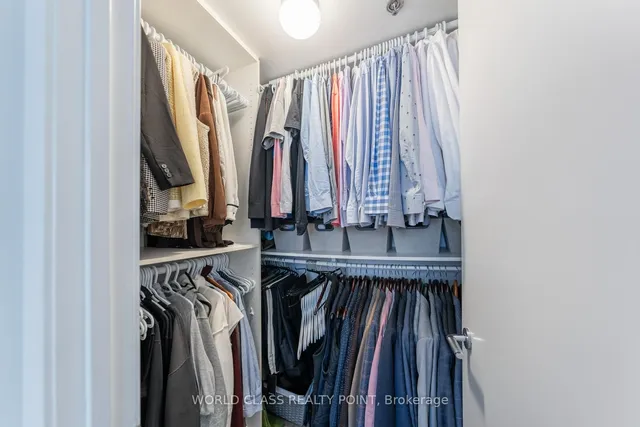 Additional image 23 of 375 King St Unit 705