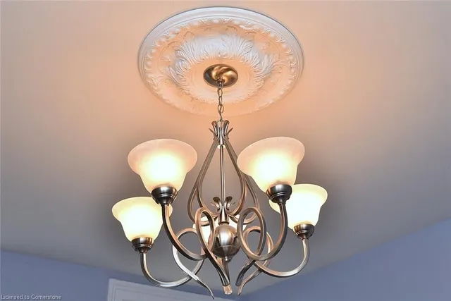 Additional image 8 of 275 Main St