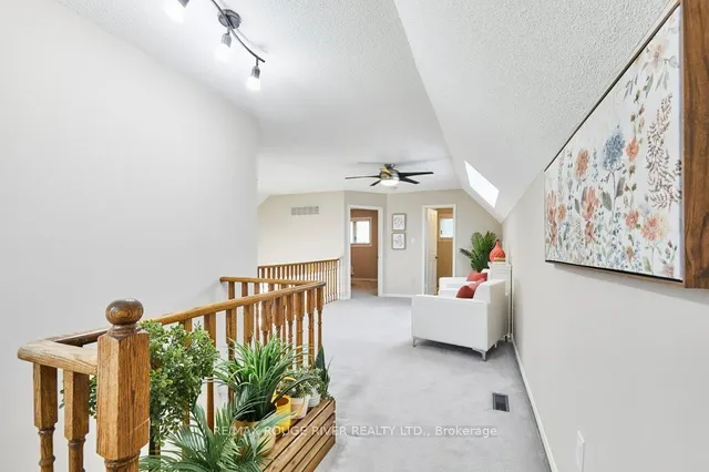 Additional image 33 of 1161 Glenashton Dr
